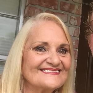 Meet your Posher, Judi